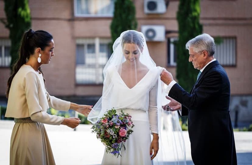 Novias veladas: la selección de Paloma Barba