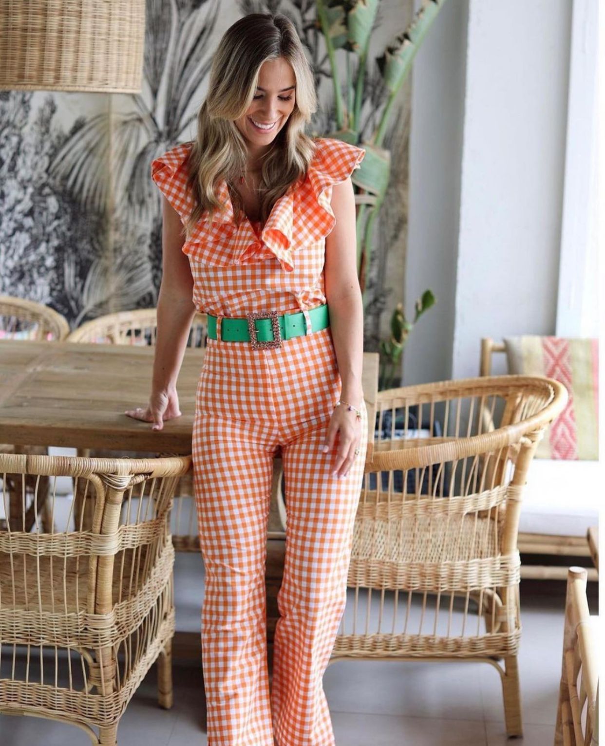Una selección de total looks para invitadas de boda