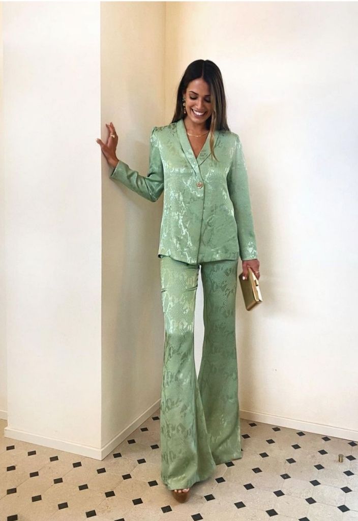 Una selección de total looks para invitadas de boda